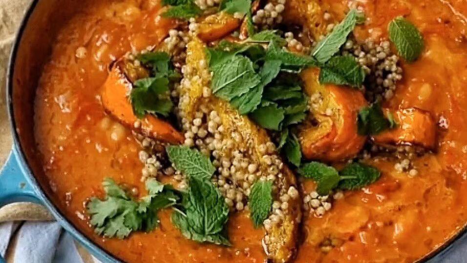 Maftoul, Squash and Tomato Stew: A Palestinian Comfort in Every Spoonful - LemonSalt