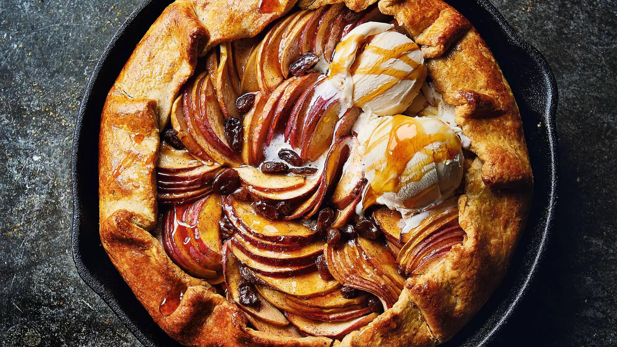 Rustic Apple Tart Recipe: A Delicious Freeform Dessert to Make at Home - LemonSalt