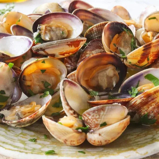 Grilled Clams: A Simple Yet Elegant Appetizer - LemonSalt