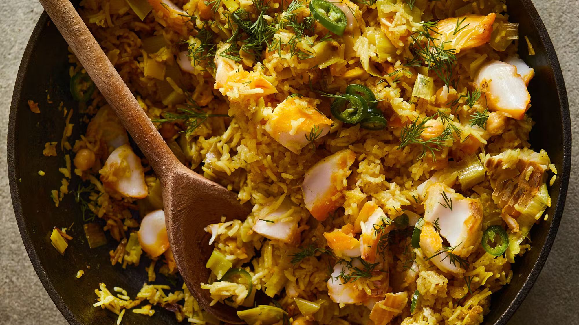 One-Pot Smoked Haddock Rice with Leeks & Turmeric