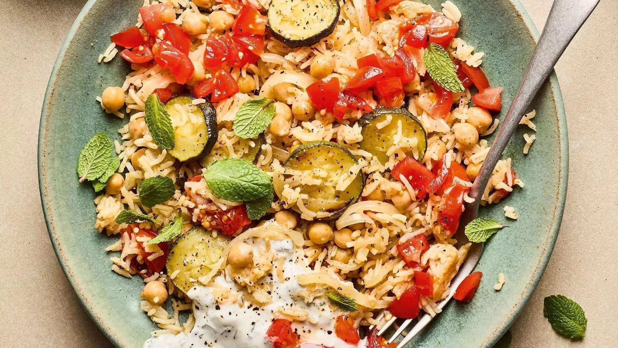 Summer Vegetable Pilaf: A One-Pot Hug from the Garden - LemonSalt