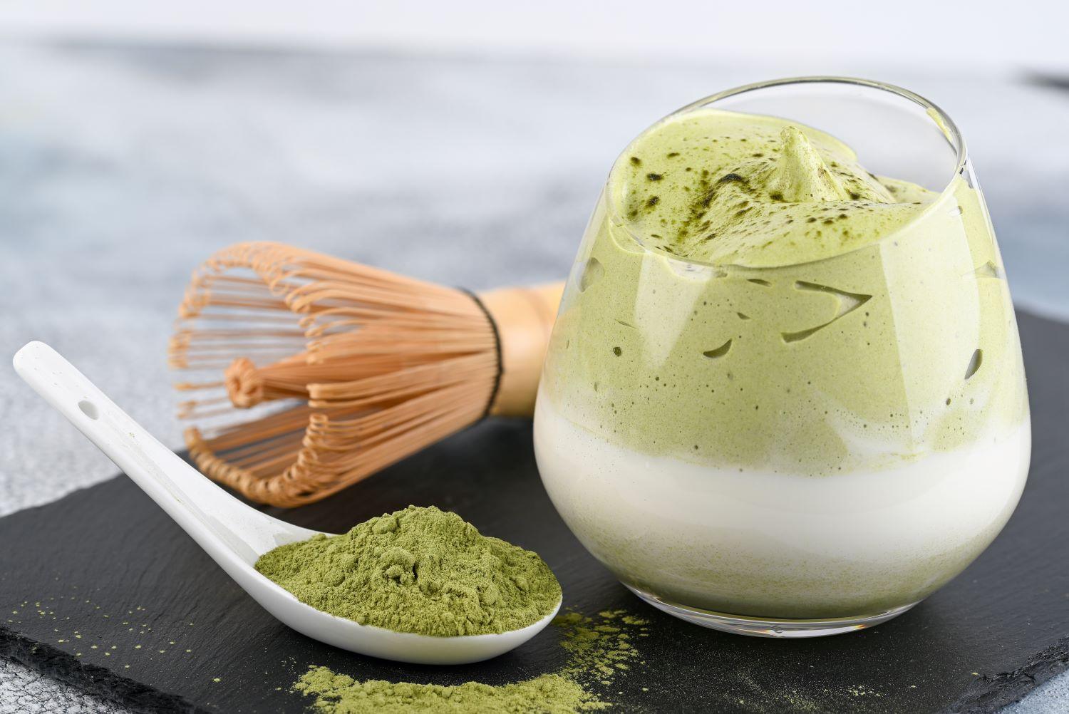The Beauty of Matcha: Its Benefits, Origins, and Preparation - LemonSalt