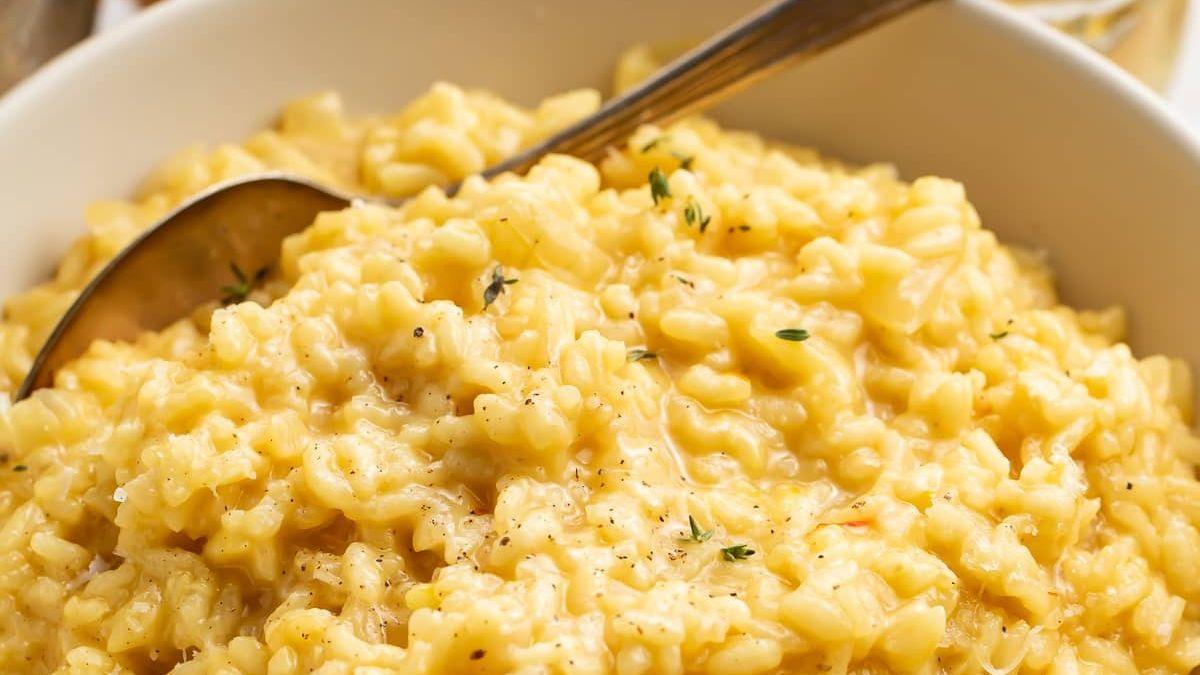The Best Classic Risotto Recipe: Creamy, Comforting, and Surprisingly Easy - LemonSalt