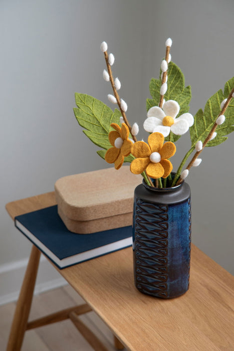 Gry & Sif Felted Wool Florals Anemone Flower - White (30cm)