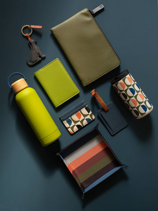 Caroline Gardner Charcoal Labrador Novelty Keyring