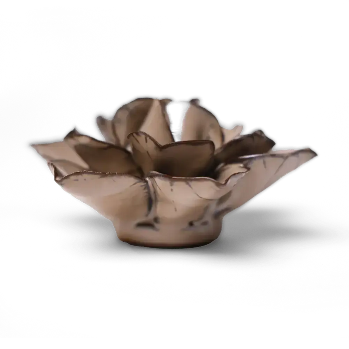 Chive Latte Ceramic Daffodil Flower