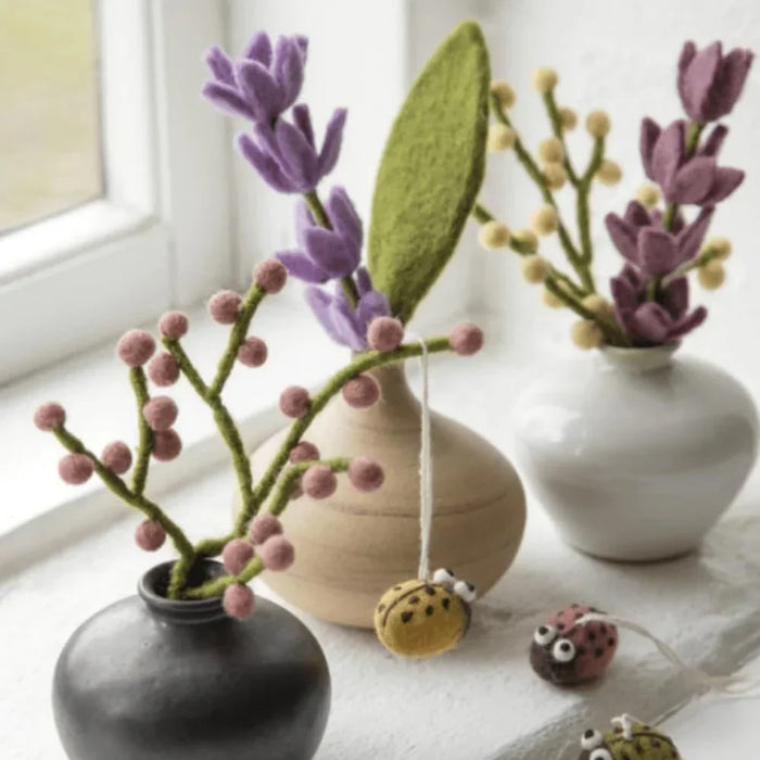 En_Gry_and_Sif_Felted_Wool_Forever_Flowers_-_Lavender_Stems_and_Leaf_with_New_Mini_Branches_1000x1000_390963e0-15ca-4c8b-93cc-2cb788714ea2