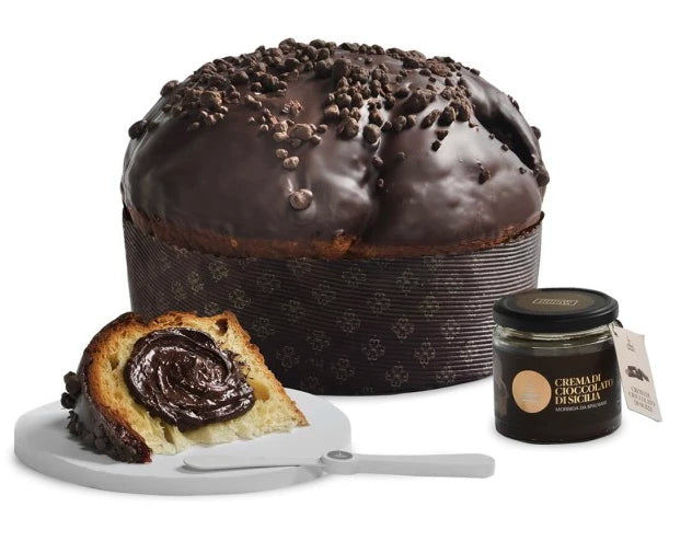 Fiasconaro Chocolate Chip Panettone With Chocolate Cream - Nero Sublime (1kg)