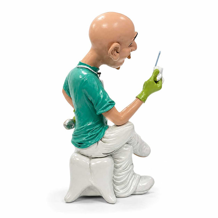 Dentist Figurine (17cm)