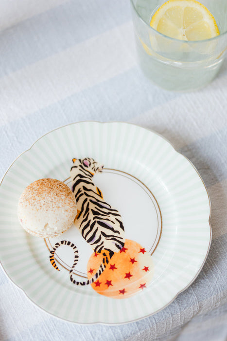Yvonne Ellen Animal Tea Plates (Set of 4)