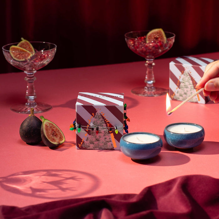 Zesty Lemons Sparkle Season: Cracking Christmas Tea Lights (Box of 2) - Fireside