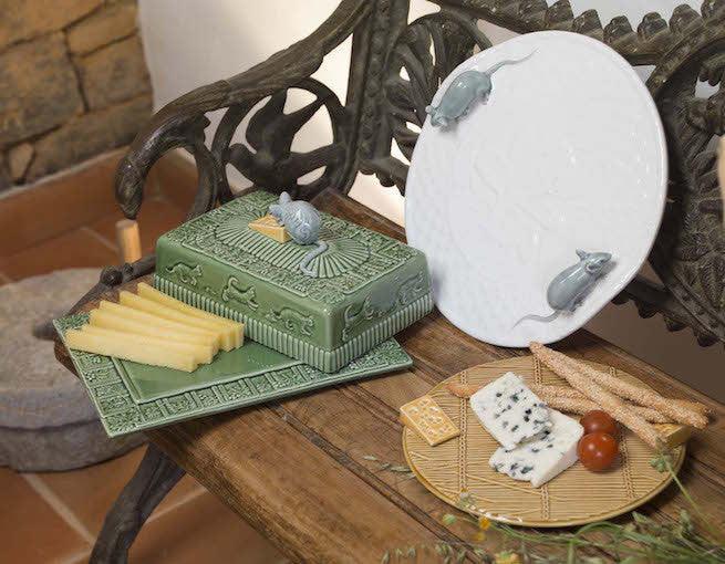 Bordallo Pinheiro Cheese Trays (Queijeiras) Mouse Tray with Lid