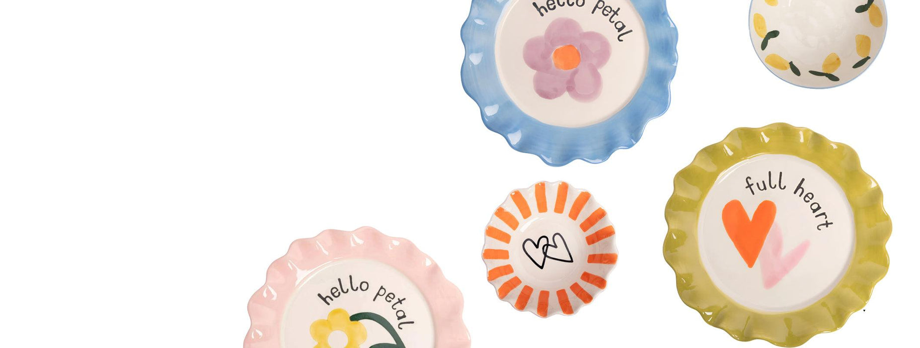 Caroline Gardner Coral Layered Hearts Frilly Bowl (16cm)