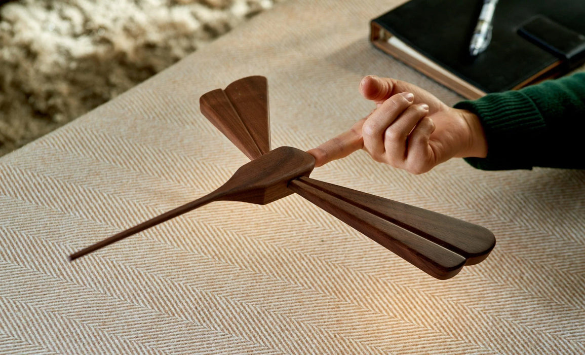 Gingko Dragonflight Balance Light - Walnut