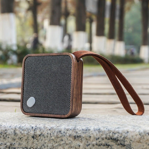 Gingko Mi Square Pocket Speaker - Walnut - LemonSalt