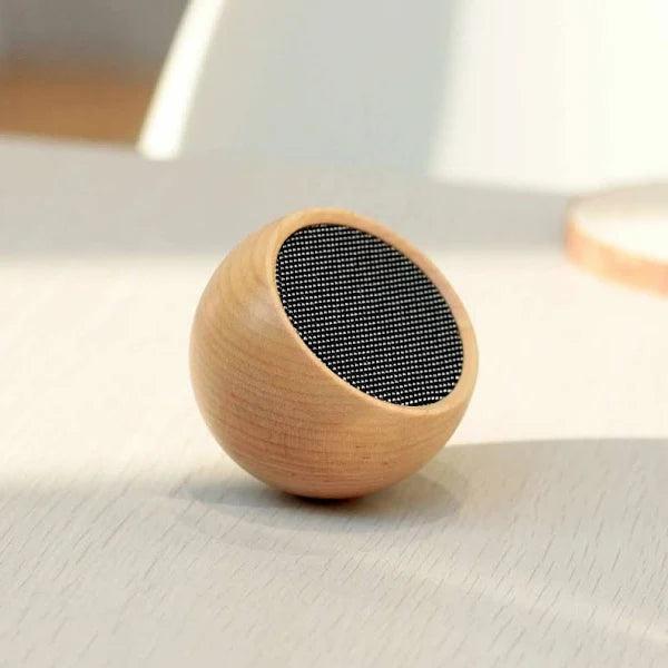 Gingko Tumbler Selfie Speaker - Maple