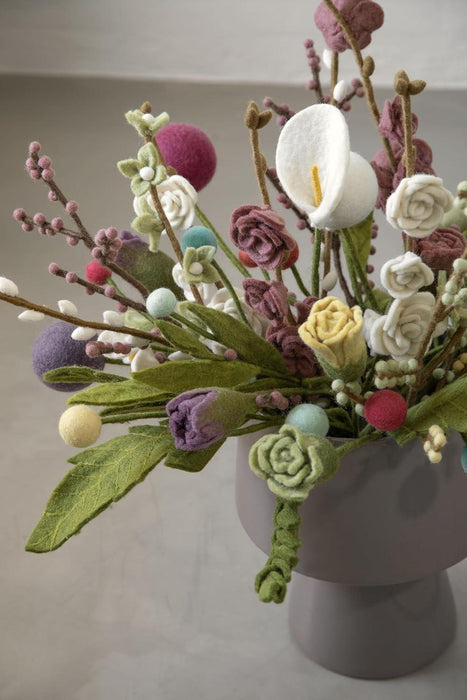 gry-and-sif-branch-with-cherise-roses-50cm-lemonsalt-84139
