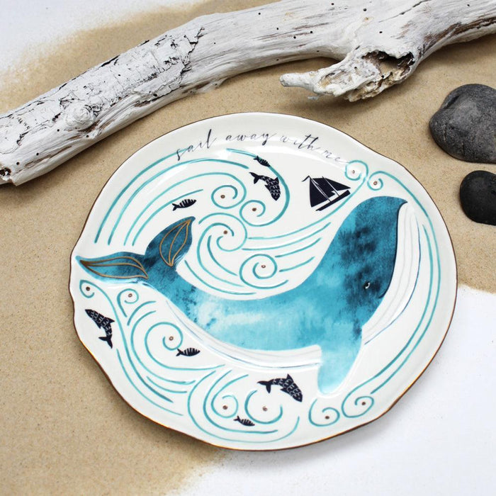 house-of-disaster-by-the-sea-plate-whale-lemonsalt-38215_78d2f5b2-60d7-4aa9-8ce2-396efa68ba22