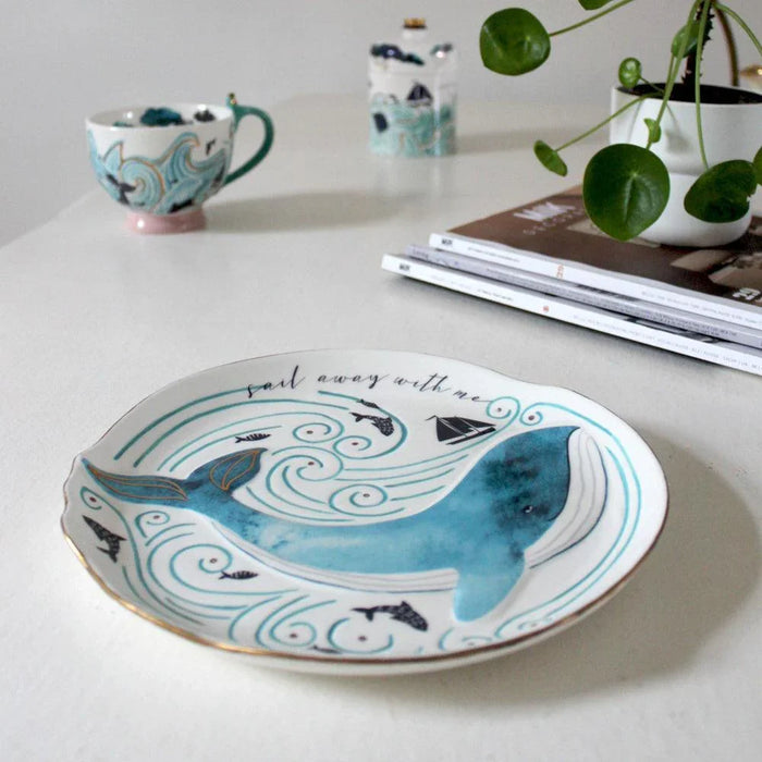 house-of-disaster-by-the-sea-plate-whale-lemonsalt-39330_6b67b105-ae28-4e02-b026-91fc25138926