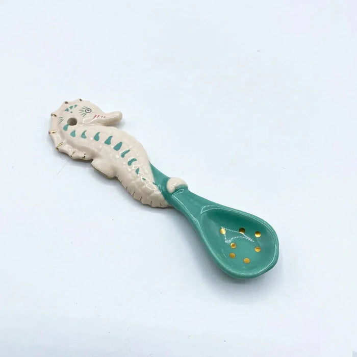 imgi_552_coral-seahorse-and-starfish-spoon-set-689773