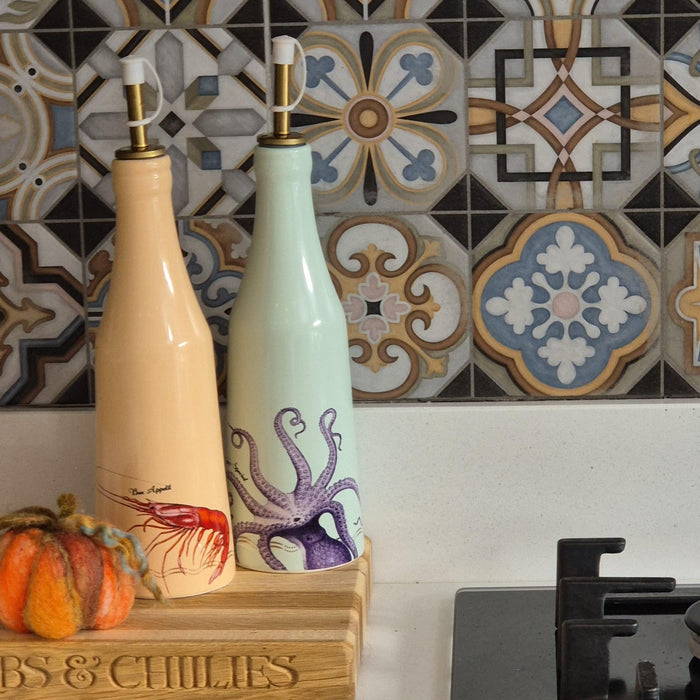 Yvonne Ellen Ceramic Oil and Vinegar Set