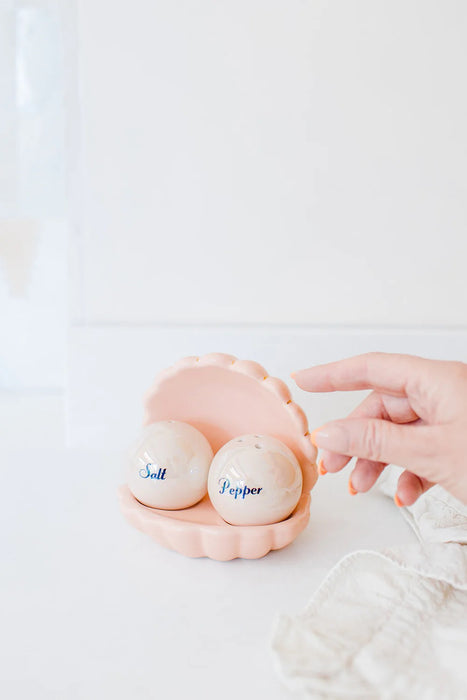 Yvonne Ellen Shell Salt and Pepper Shakers