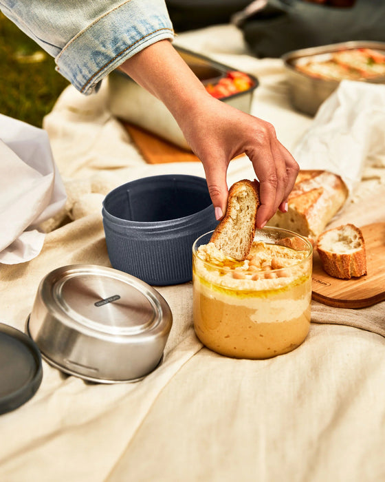 imgi_69_black-blum-glass-pot-large-slate-open-picnic
