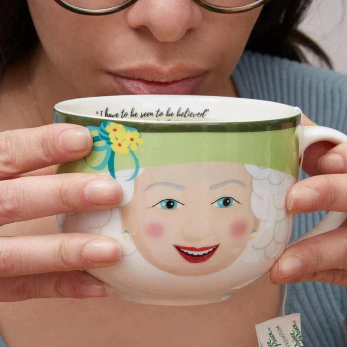 Kikkerland Queen Elizabeth II Mug