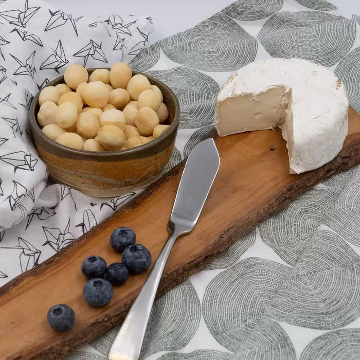 Kirkland Signature Dry Roasted Macadamia Nuts with Sea Salt (680g) - LemonSalt