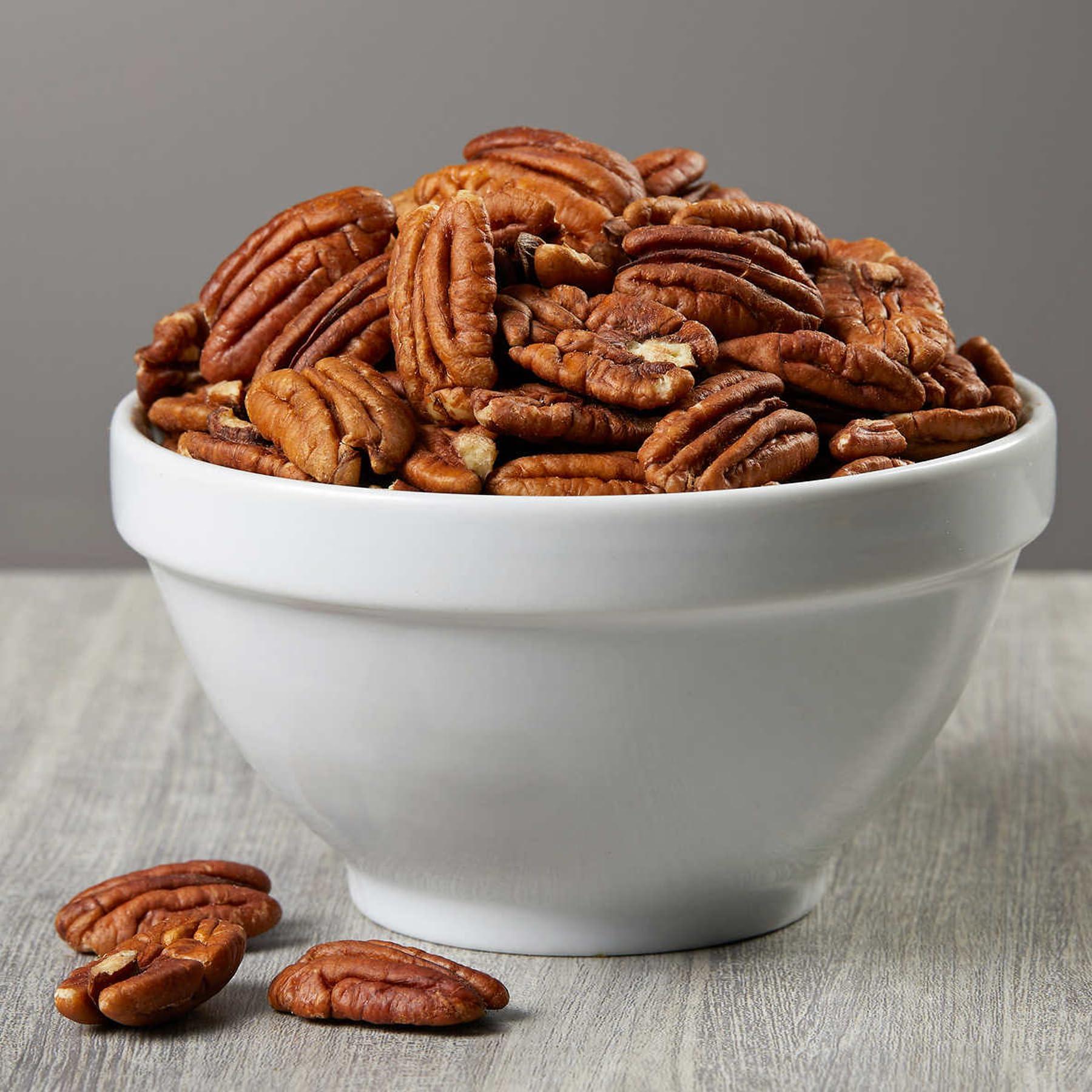 Kirkland Signature Pecan Nut Halves (907g) - LemonSalt