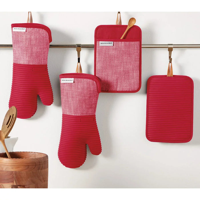 KitchenAid 4 Piece Oven Mitt & Pot Holder Set - Red - LemonSalt