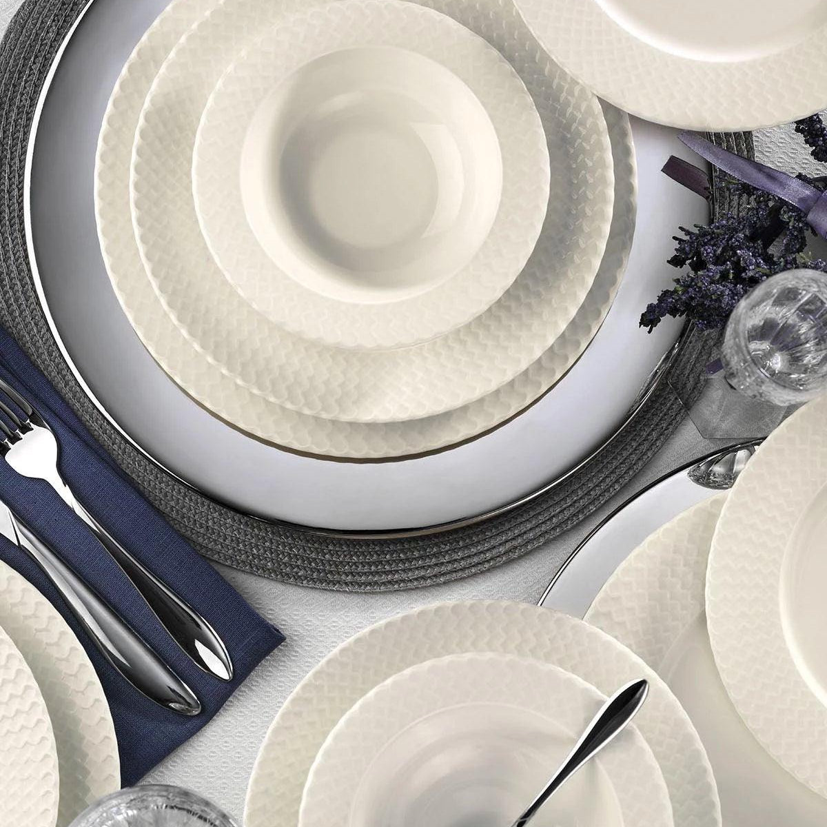 Kütahya Porselen Bone Lılyum 24 Parça Platın Fılelı Yemek Takımı - View #9