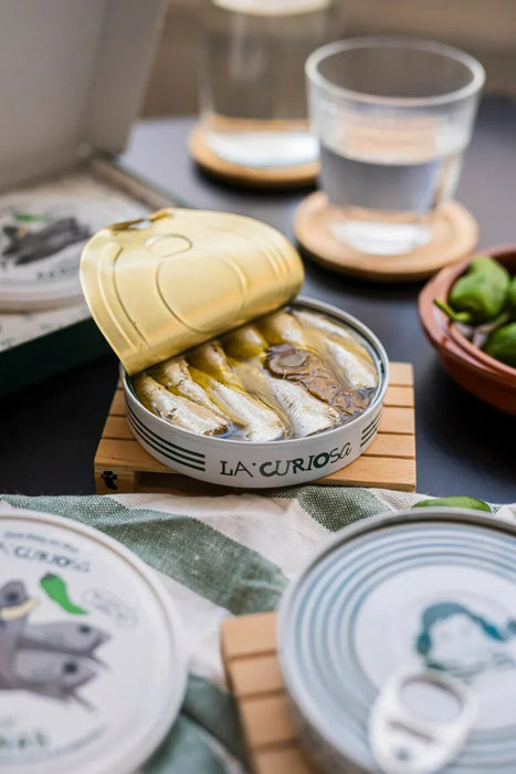 la-curiosa-small-sardines-in-olive-oil-with-padron-peppers-120g-lemonsalt-4