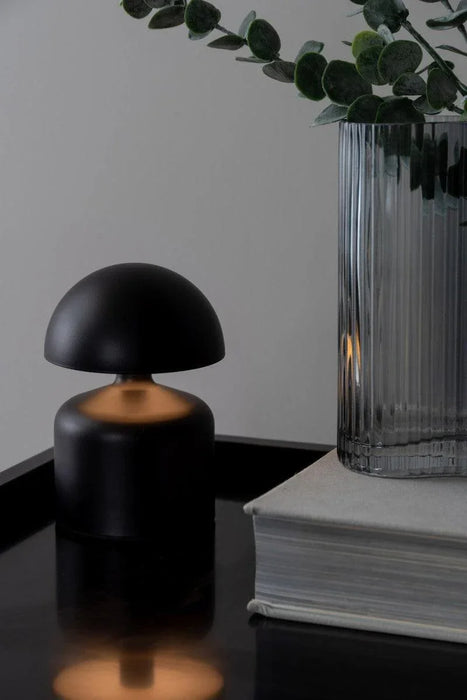 leitmotiv-table-lamp-impetu-led-black-lemonsalt-47998_4508704d-17bf-4550-926c-921547d1d69c