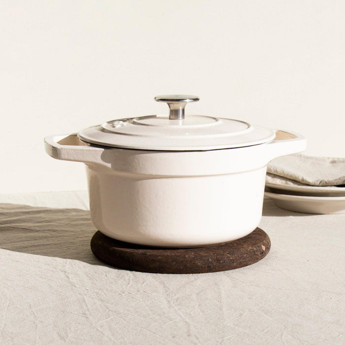 liga-smoked-cork-round-trivet-20cm-lemonsalt-31218_006f0af7-05ce-4633-b11b-6e43fe56fab0