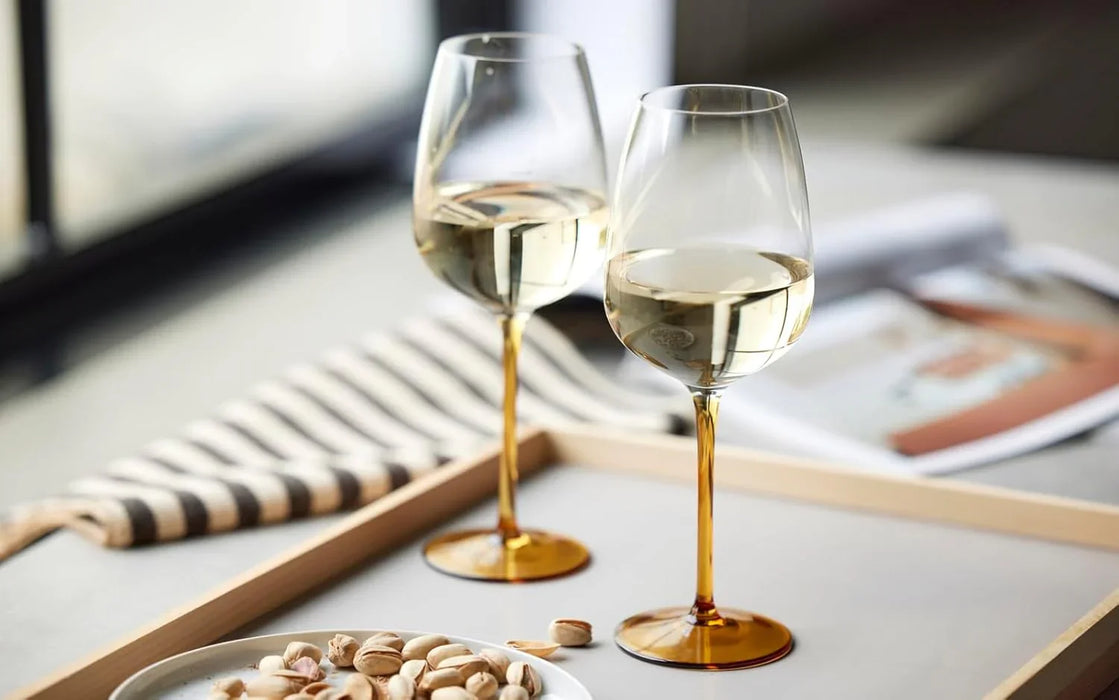 Lyngby Glas - Wine Glass Vienna 4 pcs - Amber - LemonSalt