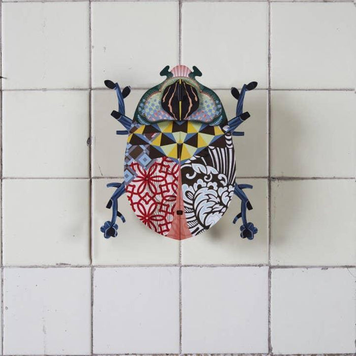 miho-beetle-with-hidden-storage-medium-john-lemonsalt-25044_74eb1dd9-f697-426d-ac2a-7d7160d9b865