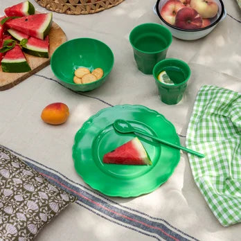 30811-30817-30823-30829-30835-melamine-green-set_lifestyle