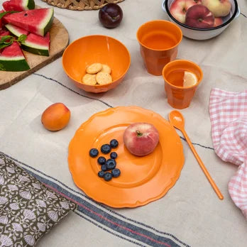 30809-30815-30821-30827-30833-melamine-orange-set_lifestyle