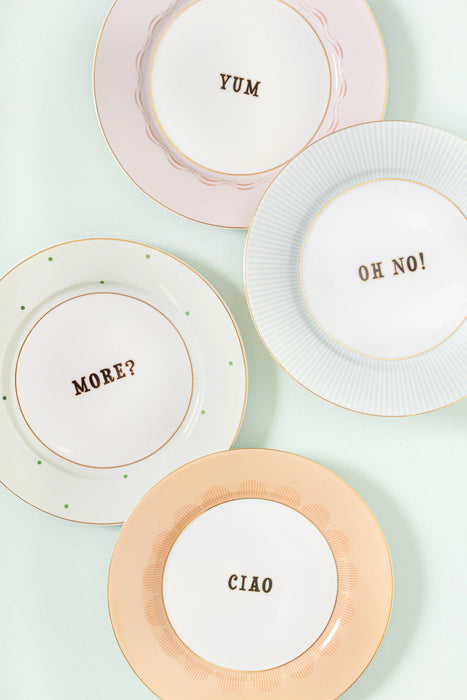 yvonne-ellen-set-of-4-slogan-side-plates-20cm-lemonsalt-23761_c99f2cae-5ea6-4407-8b25-3f5af8f47d57