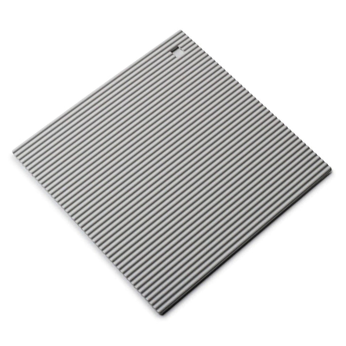 zeal-large-silicone-heat-resistant-trivet-mats-french-grey-22cm-lemonsalt-74727
